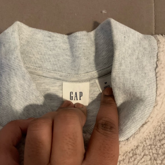 Gap shearling bomber jacket. - Picture 3 of 3